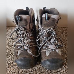 Keen hiking boots
